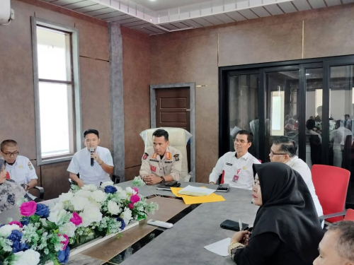 Jabat Plt Kadisperinaker Kampar, Kasatpol-PP Arizon: Terimakasih Pak Bupati