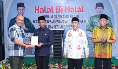 Hadiri Halal Bi Halal IKAPTK, Bupati Kampar Ahmad Yuzar Serukan Semangat Kebersamaan