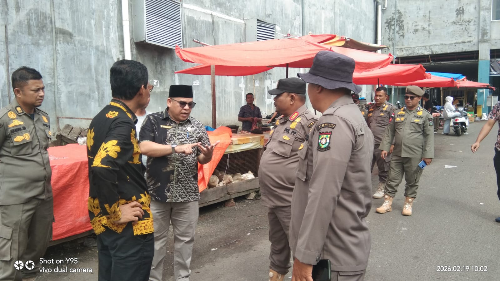 Pemkab Kampar Pindahkan Parkir di Eks Jalan Dt Tabano, Satpol PP Turun Tangan