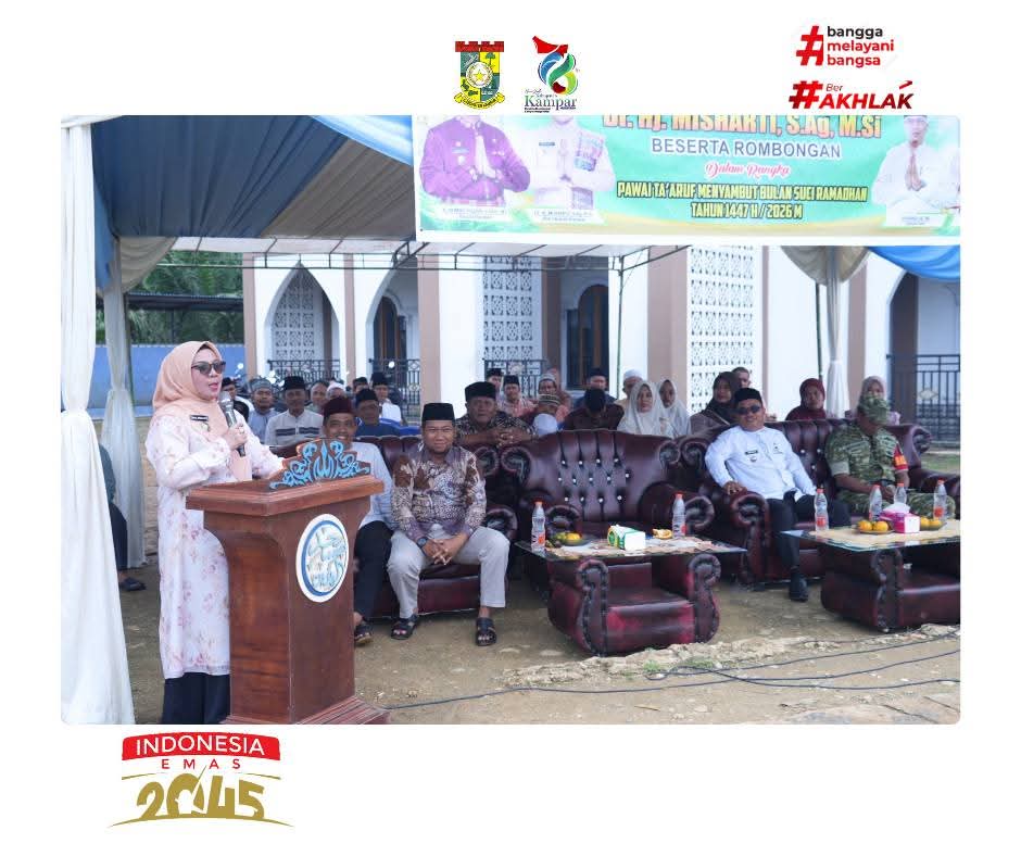 Wabup Kampar Misharti Ajak Warga Perkuat Ukhuwah Saat Lepas Pawai Ramadhan