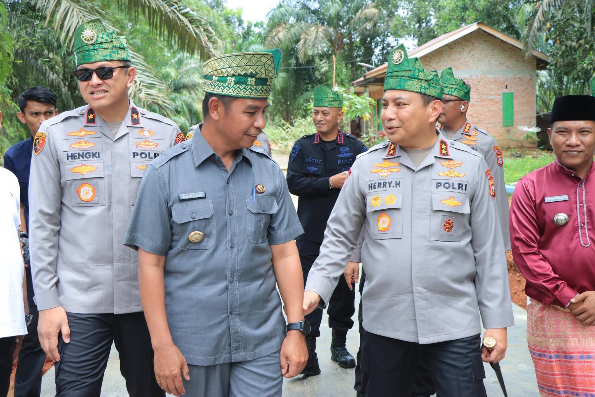 Bupati Ahmad Yuzar Dorong Sinergi dengan Polri untuk Percepat Pembangunan Kampar