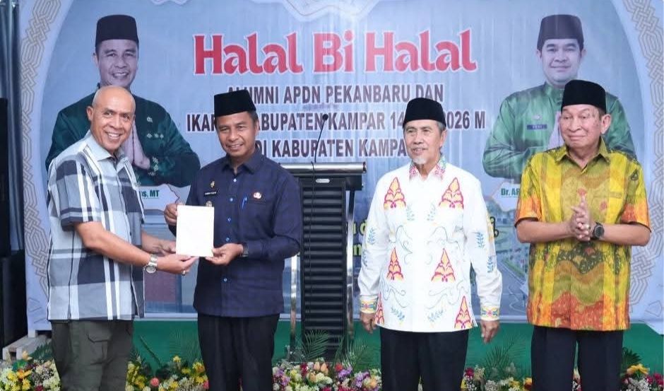 Hadiri Halal Bi Halal IKAPTK, Bupati Kampar Ahmad Yuzar Serukan Semangat Kebersamaan